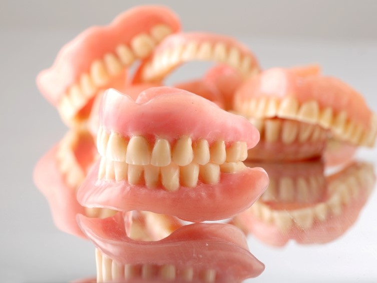 Old Lady Dentures Birthday Cake Cleveland AL 35049